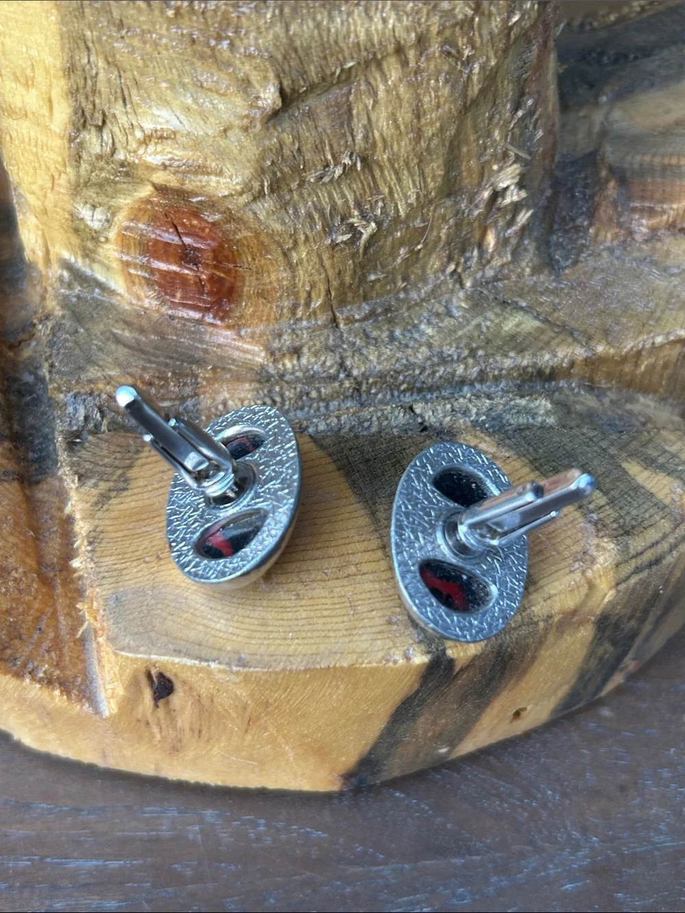 Hickok 60's Black and Red Oval Acrylic StoneCufflinks